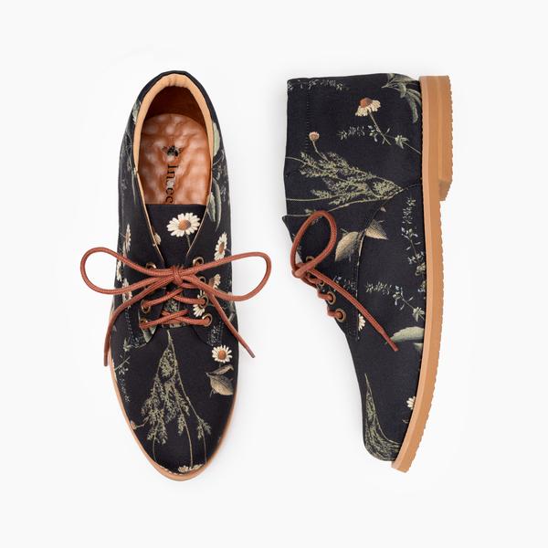 Sapato Ecológico ERVAS MÁGICAS DESERT BOOT - Insecta Shoes
