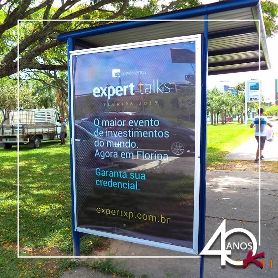 Mídia em mobiliario urbano - Grupo Kallas