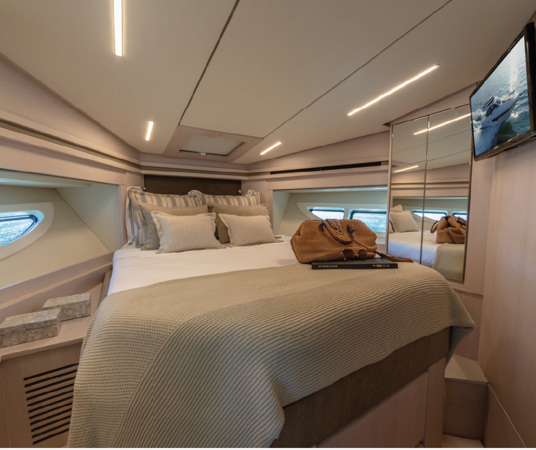 Barco 45 FLYBRIDGE - Intermarine