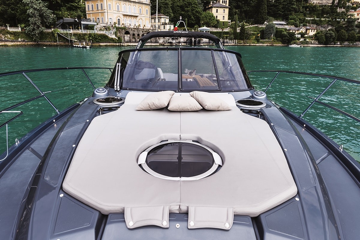 Barco Cranchi Z35
