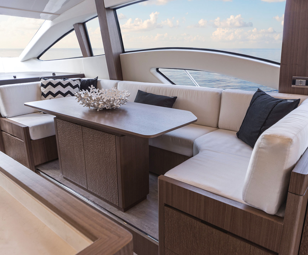 Barco 66 FLYBRIDGE Intermarine