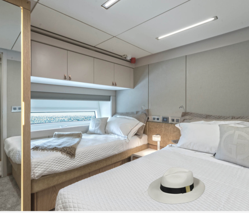 barco Super yacht 95pés. Intermarine