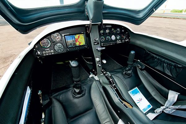 Aeronave Quasar Lite II